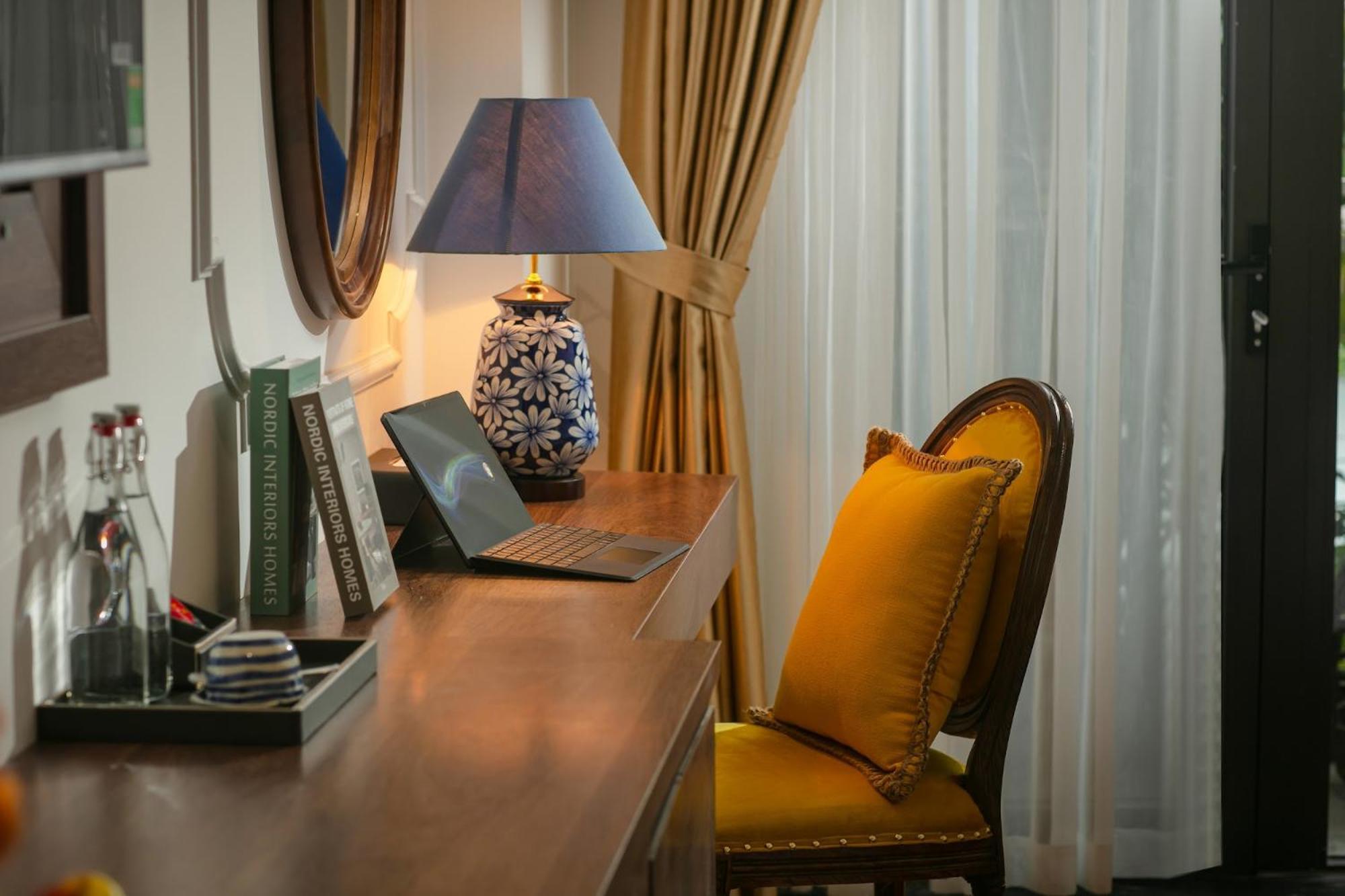 Eliana Premio Hotel Hanoi Exterior photo